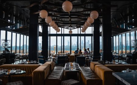 Why People Pick Crowded Restaurants Over Empty Ones: The Psychology Behind Our Choices